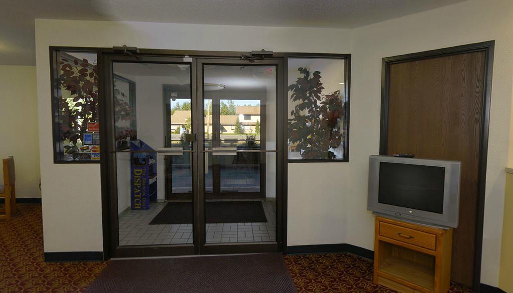 Rodeway Inn ブレイナード エクステリア 写真