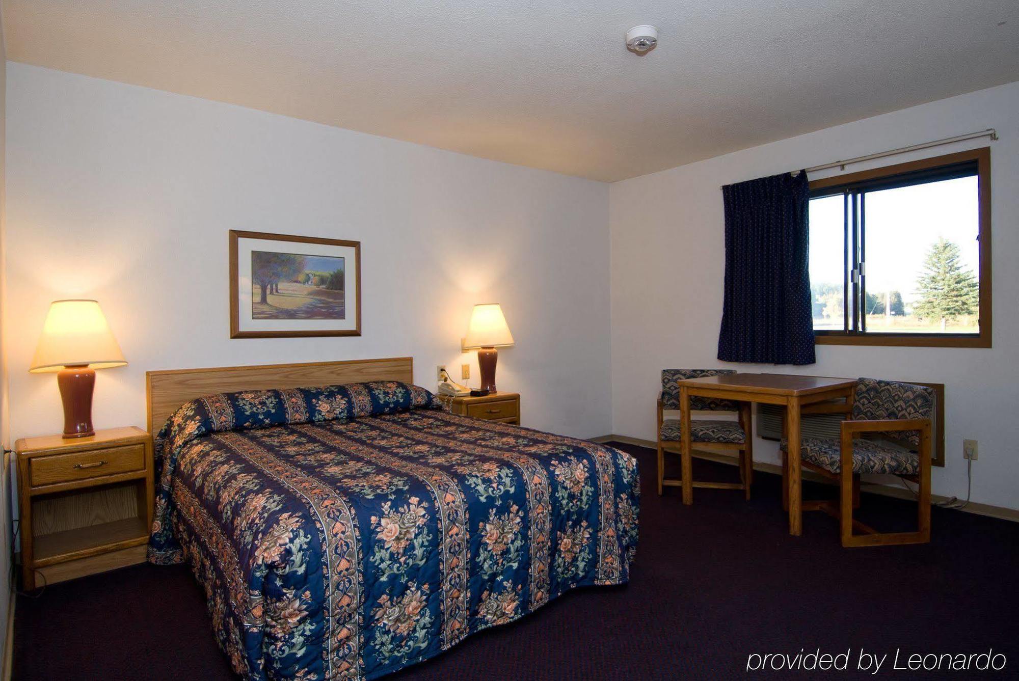 Rodeway Inn ブレイナード 部屋 写真